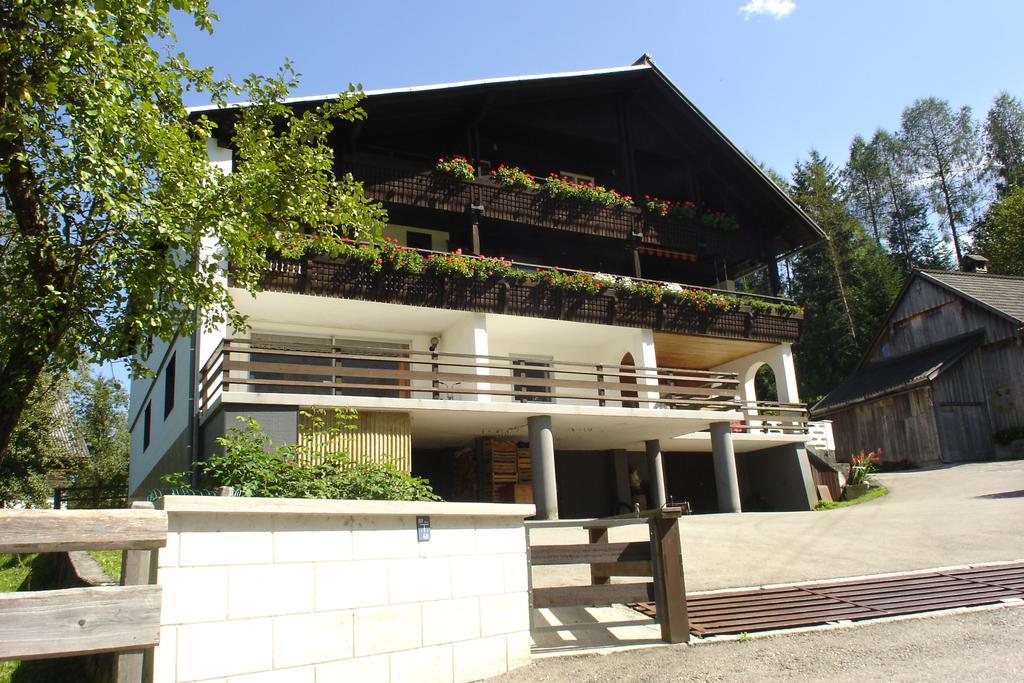 Haus Straubinger-Tiefenbacher Bad Goisern Exterior foto